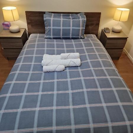 Waterloo - Zone 1 - Spacious One Bedroom Flat Londen Buitenkant foto
