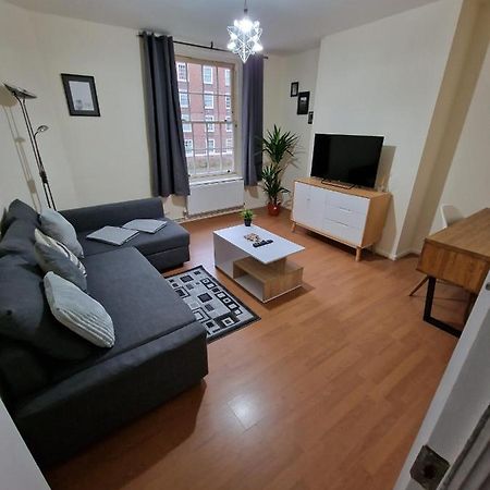 Waterloo - Zone 1 - Spacious One Bedroom Flat Londen Buitenkant foto
