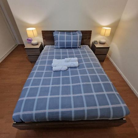Waterloo - Zone 1 - Spacious One Bedroom Flat Londen Buitenkant foto