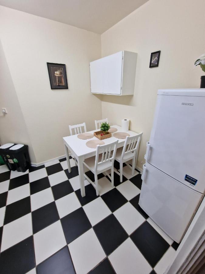 Waterloo - Zone 1 - Spacious One Bedroom Flat Londen Buitenkant foto