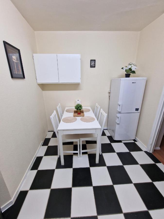 Waterloo - Zone 1 - Spacious One Bedroom Flat Londen Buitenkant foto